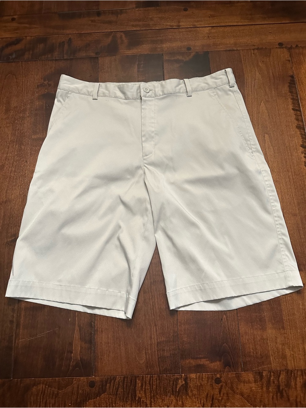 Nike Golf Dry-fit Men's Flat-Front Light Tan Shorts